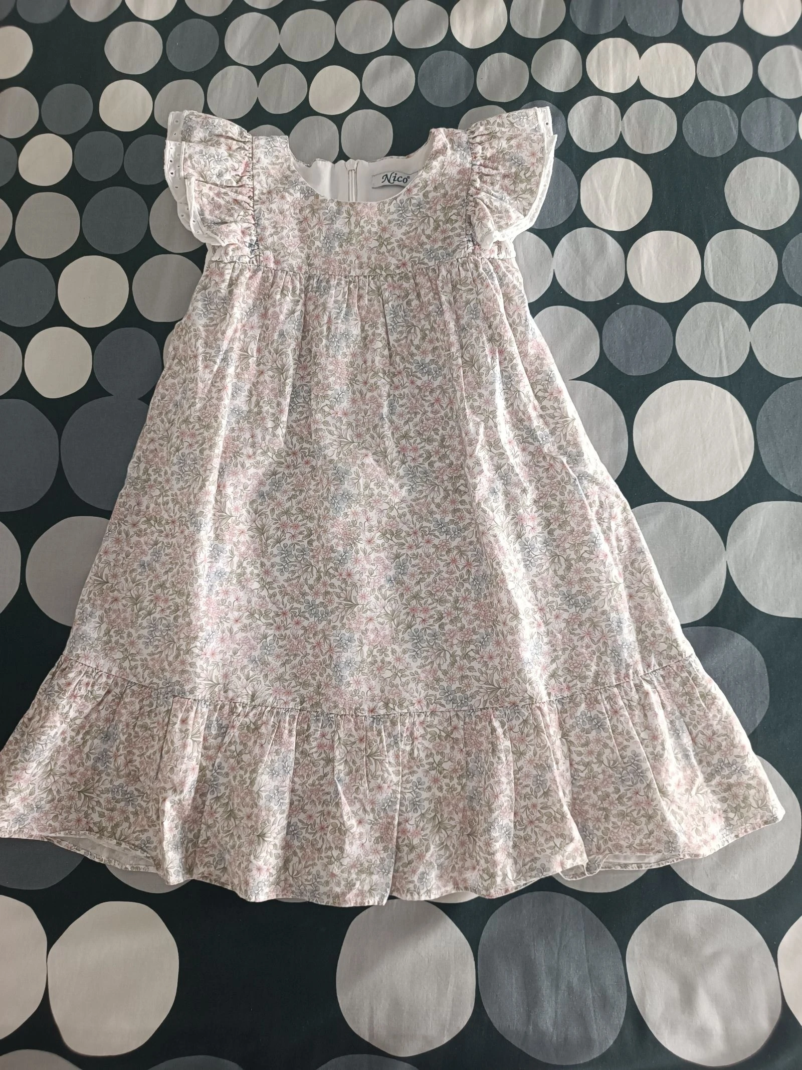 Vestido floral da Nico 4 anos